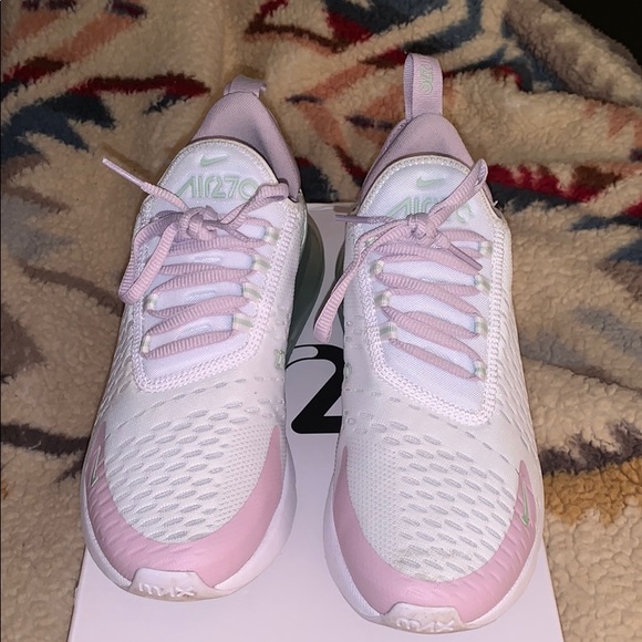 nike air max 270 womens poshmark